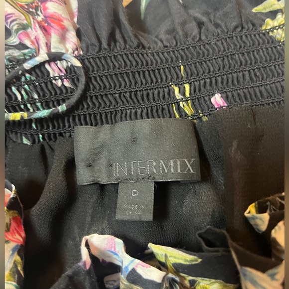 Intermix Black Floral Print Off the Shoulder Belted Mini Dress size Small - Picture 5 of 10